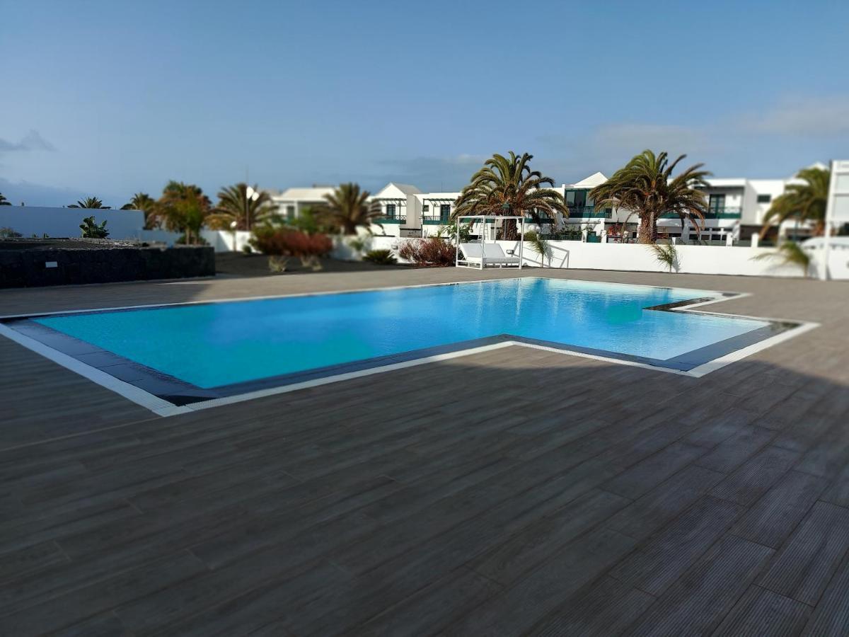 White Suite Deluxe Costa Teguise Exterior photo